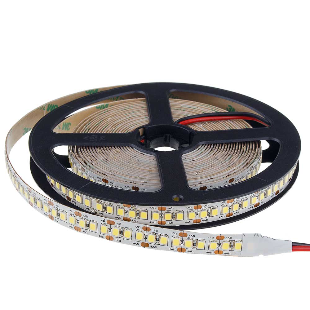 LED trak 2835 vodoodporen 3 leta garancije